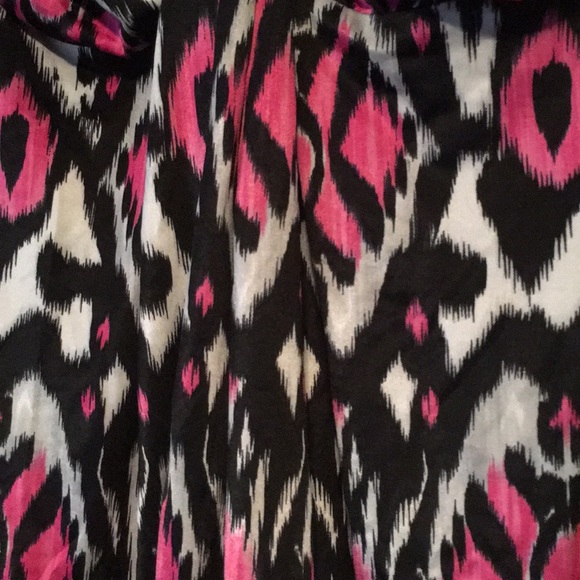 Wet Seal beaded halter top - Picture 2 of 4